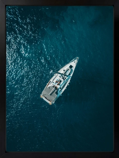 Deniz Ortasında Tekne Duvar Tablosu 1. Fotoğraf