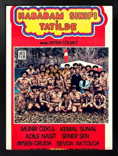 Hababam Sınıfı Tatilde Duvar Tablosu 1. Fotoğraf