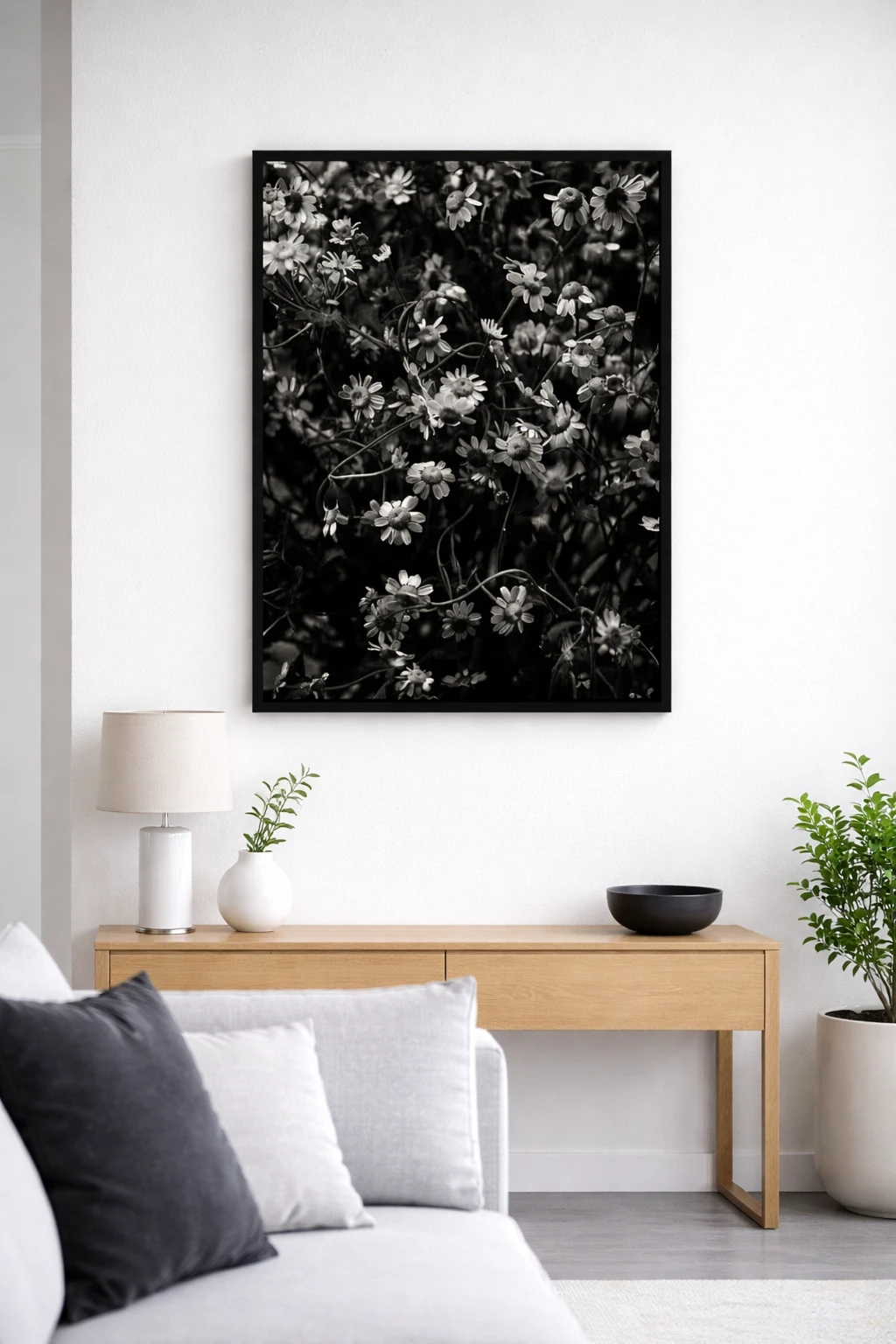 Siyah Beyaz Çiçekler Duvar Tablosu